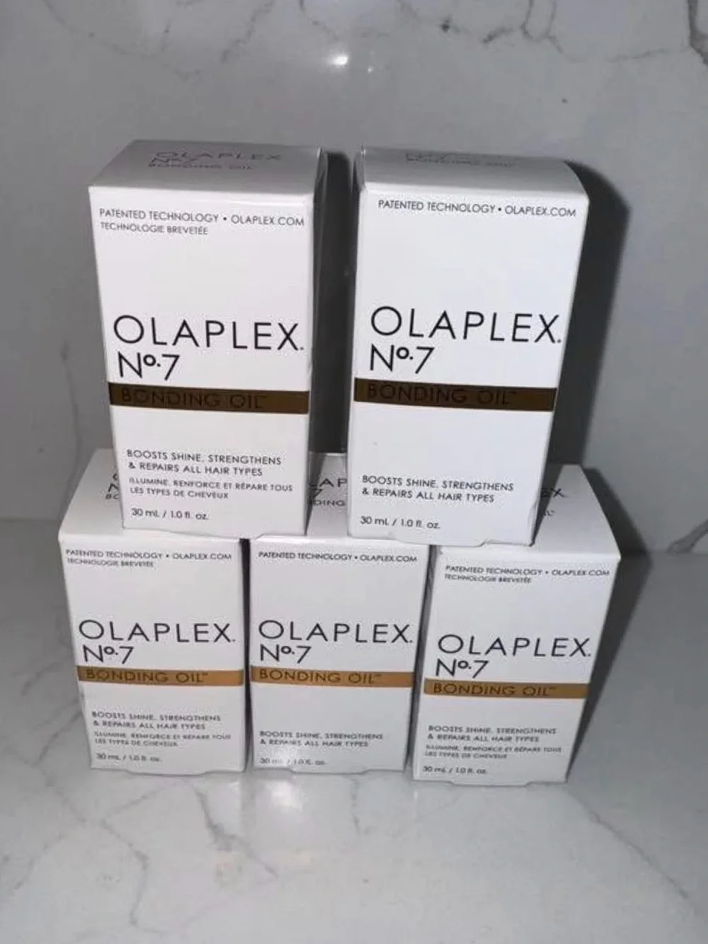 OLAPLEX No.7 Bonding Oil - White Packaging with Gold Stripe